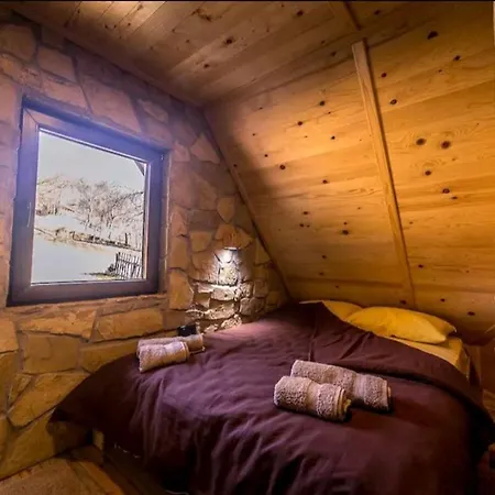 Mountain House Potkovica * Lazici